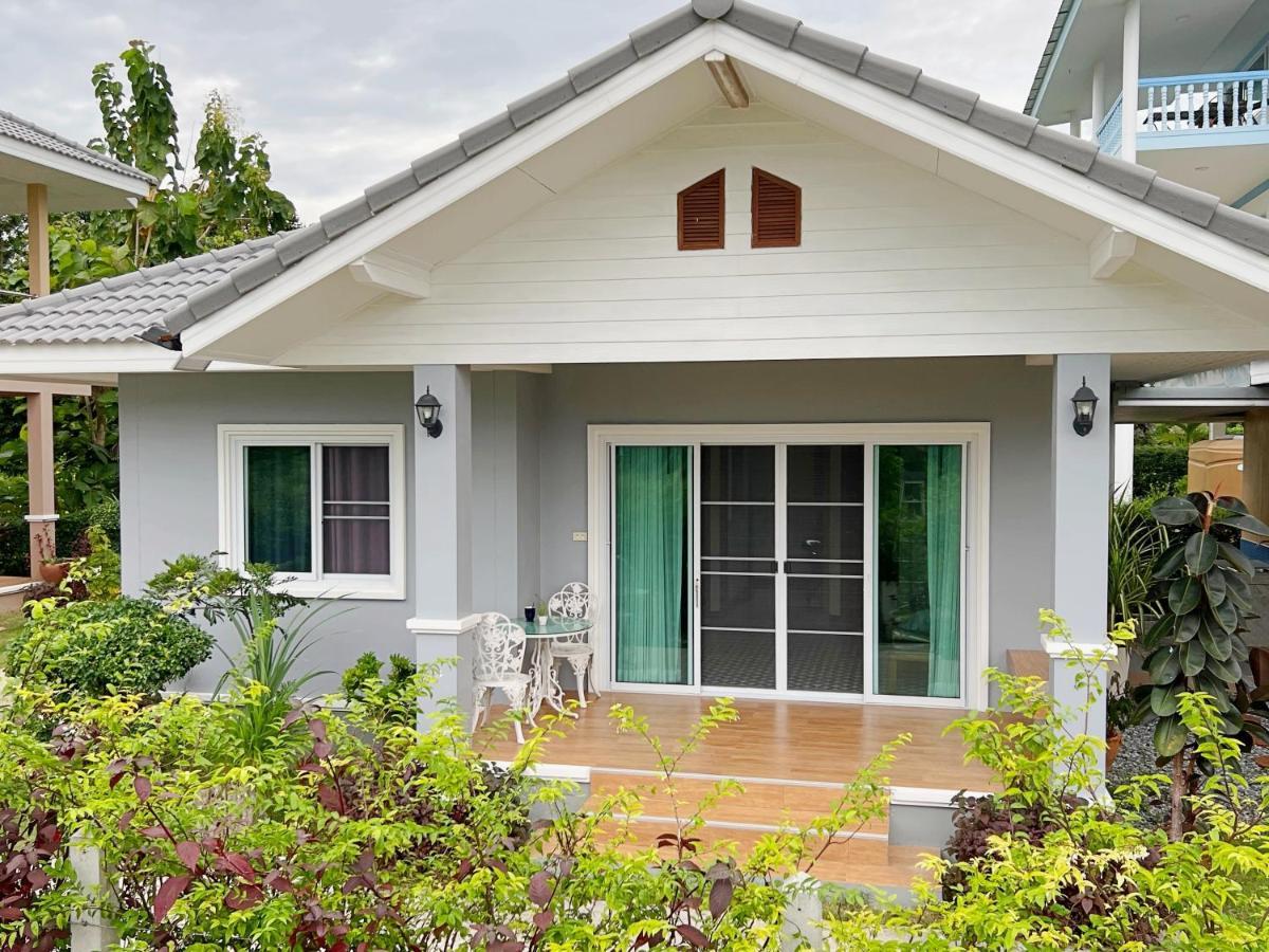 New Home Gบ้านเดี่ยวสร้างใหม่ ใกล้ทะเล ตัวเมืองระยอง Ban Chak Phai Zewnętrze zdjęcie